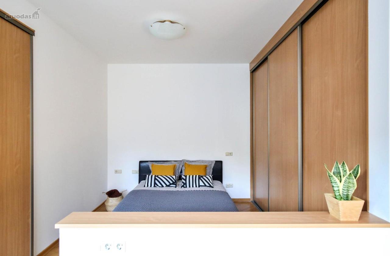 S3 Apartments Heart Of Old Town Vilnius Exterior photo